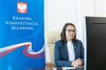 Minister Magdalena Rzeczkowska podczas spotkania online z laureatami.