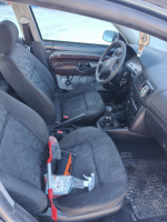 samochód osobowy VOLKSWAGEN GOLF