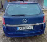 samochód osobowy Opel Astra